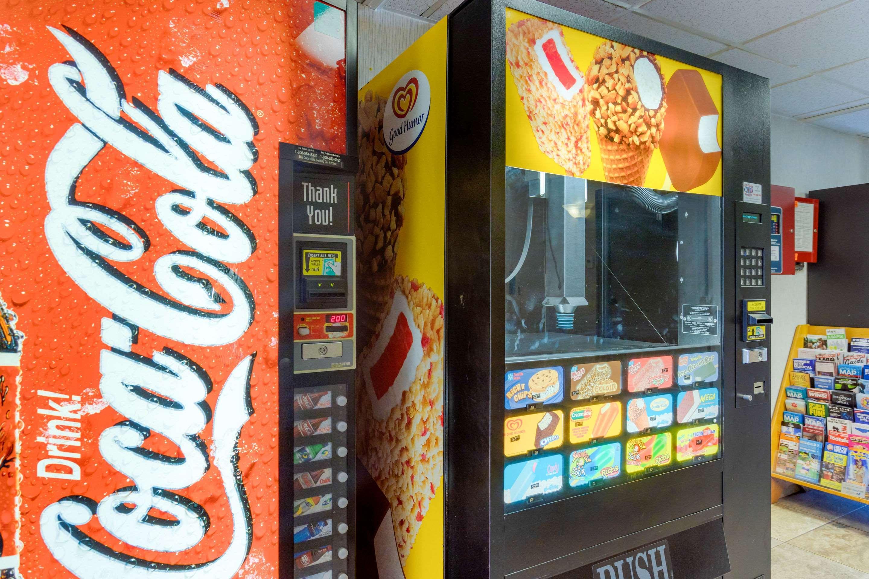 Econo Lodge Хиксвилл Экстерьер фото