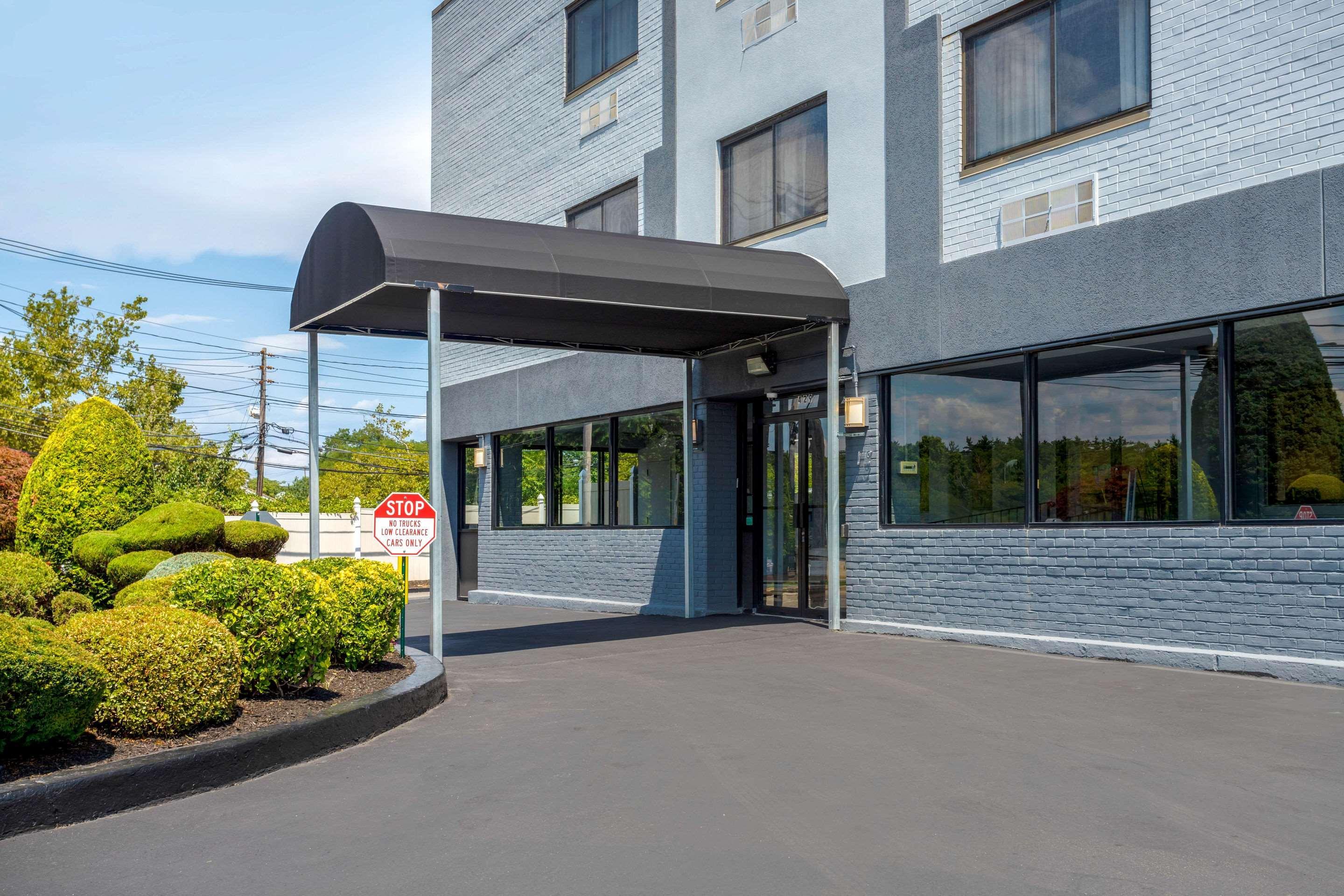 Econo Lodge Хиксвилл Экстерьер фото